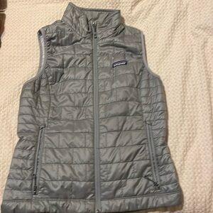 Patagonia vest
